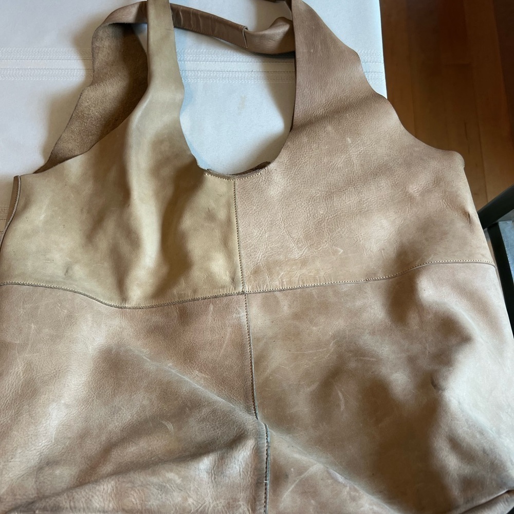 Banana Republic Factory / GAP Vegan Suede Lotus Tote Biscotti Color - Picture 11 of 14